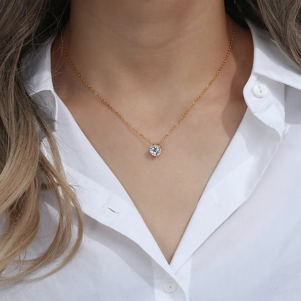 Kyla Solitaire Necklace
