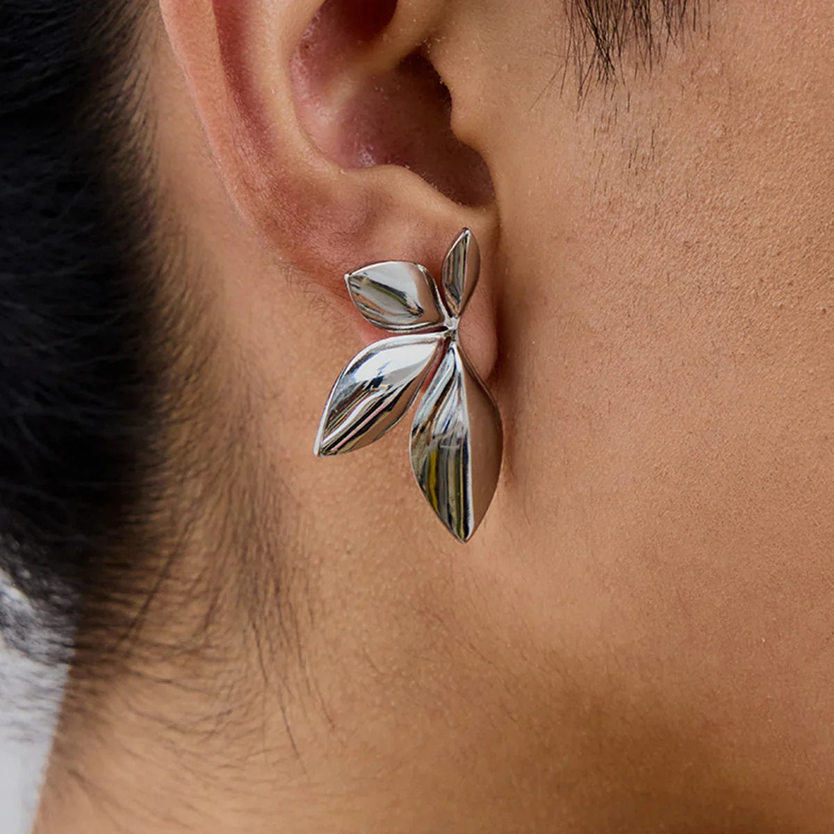 Velle Petal Earrings