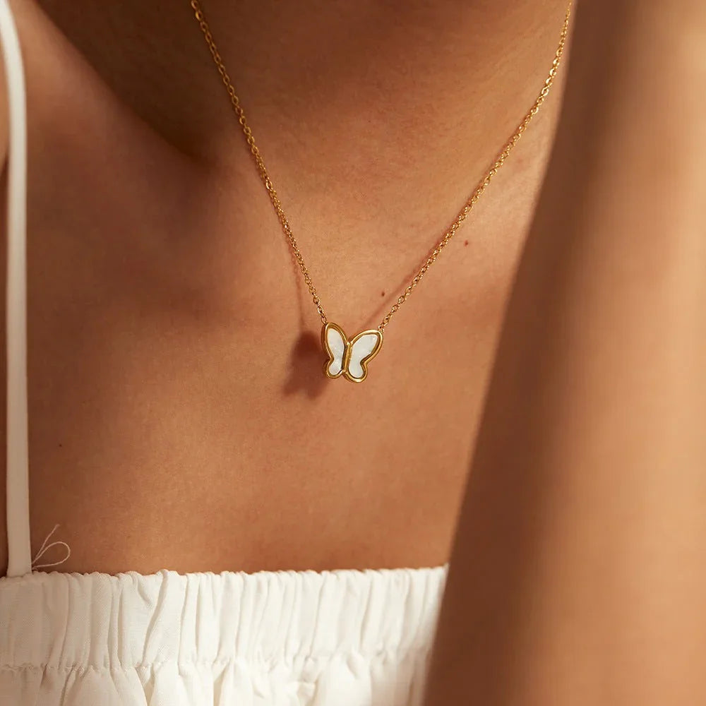 Collier Nacre Flutterby